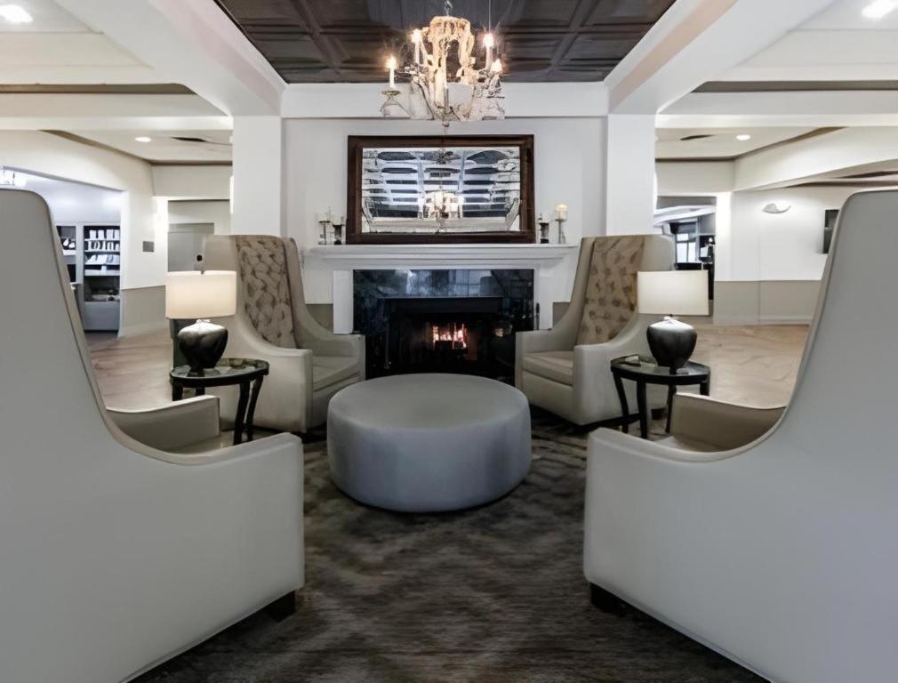 Richmond Inn & Suites Baton Rouge Zewnętrze zdjęcie