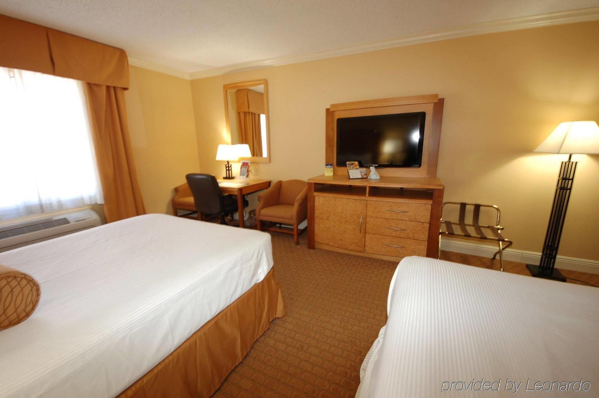 Richmond Inn & Suites Baton Rouge Zewnętrze zdjęcie