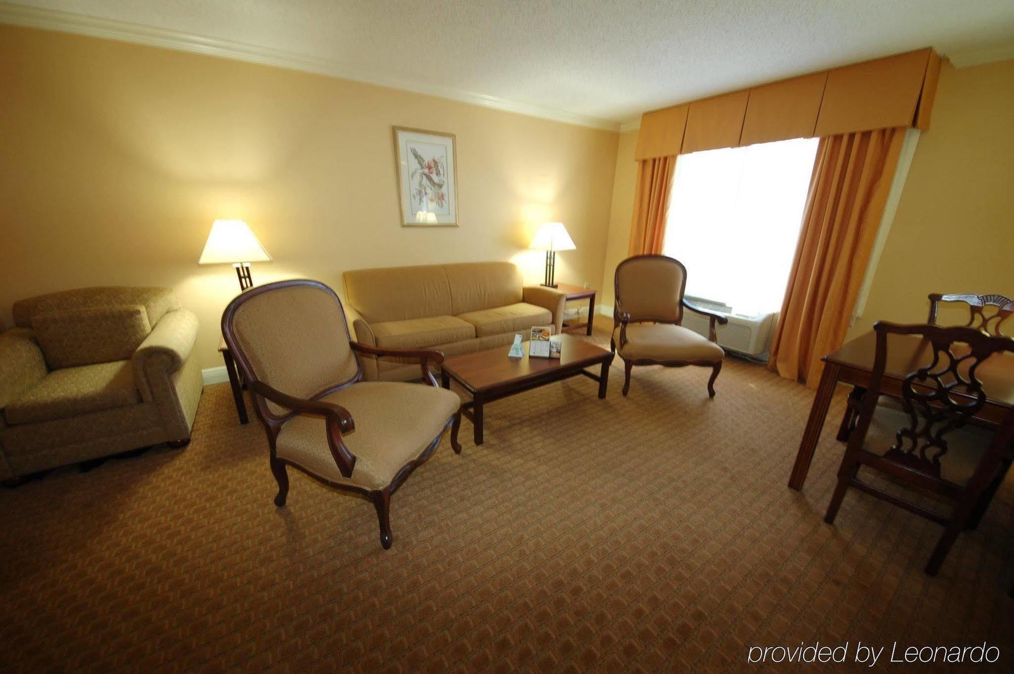 Richmond Inn & Suites Baton Rouge Zewnętrze zdjęcie